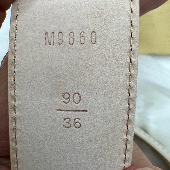 🌸SOLD🌸Louis Vuitton Cut Out Initiales Belt - Picture 11 of 15